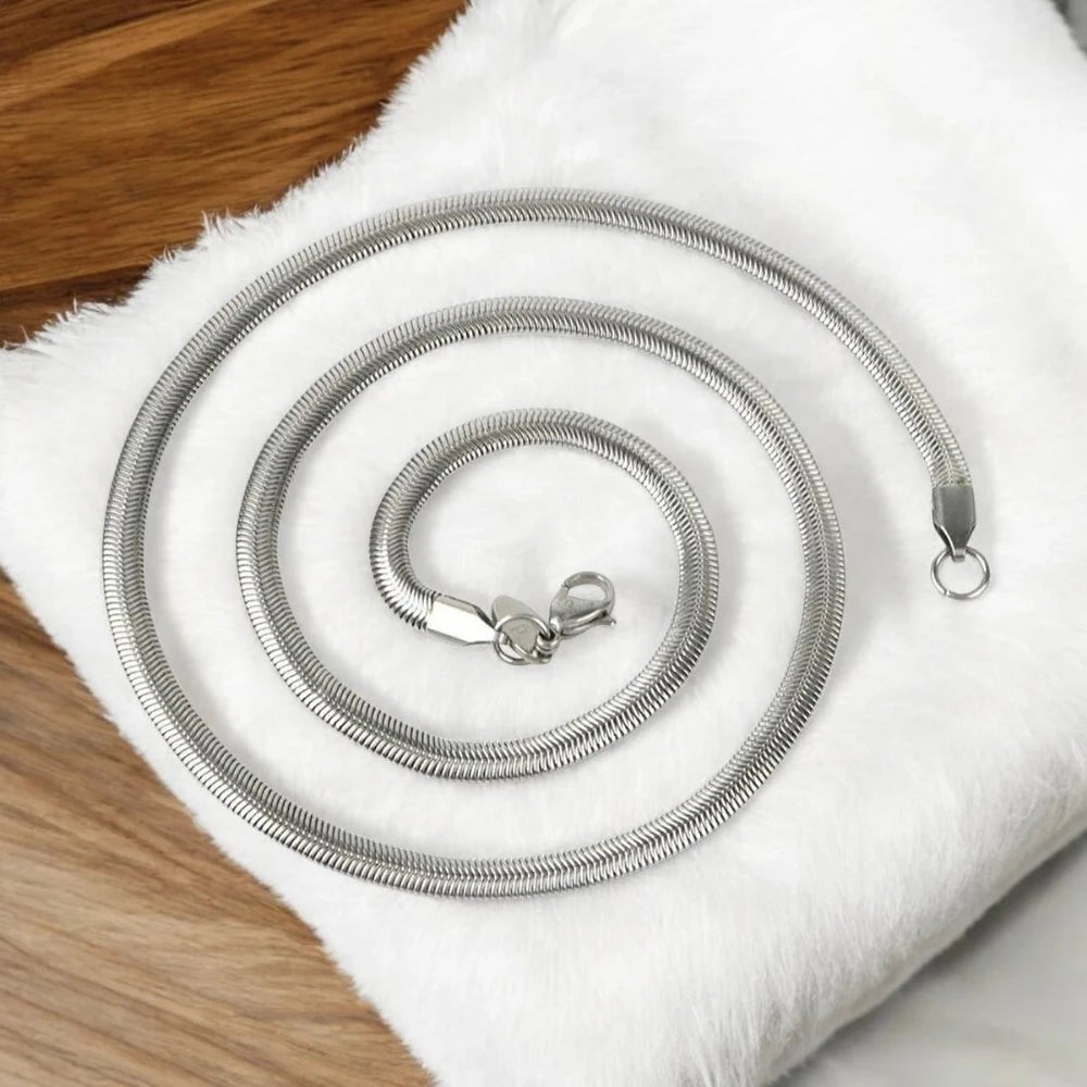 316L Stainless Steel Herringbone Snake Chain – 22" Silver Silk Finish - Necklace - Cadeau Craft