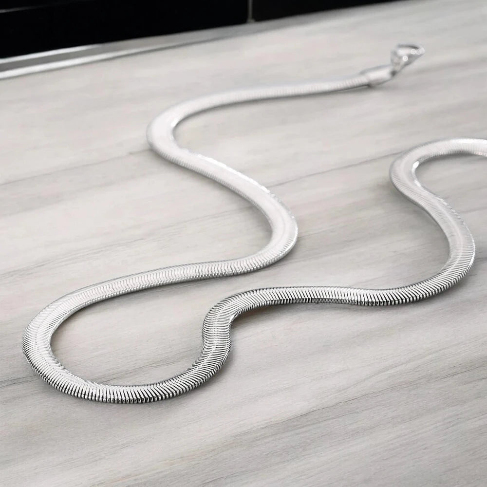316L Stainless Steel Herringbone Snake Chain – 22" Silver Silk Finish - Necklace - Cadeau Craft
