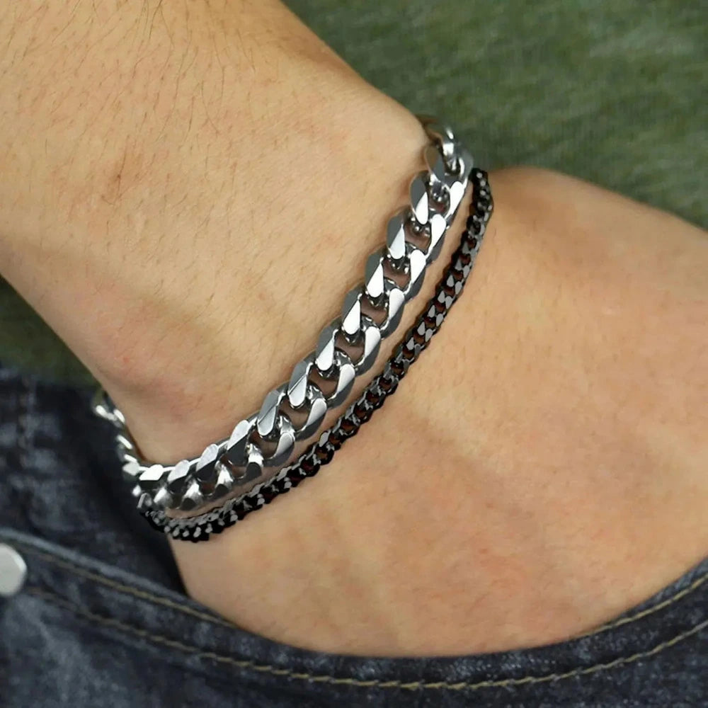 Fashionable Men's Curb Chain Bracelet – Black & Silver Plated Stainless Steel Jewelry